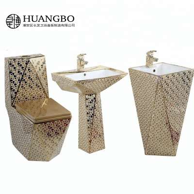 golden color ceramic hotel luxury toilet sets  bathroom accessory set dragon toilet bowl seat